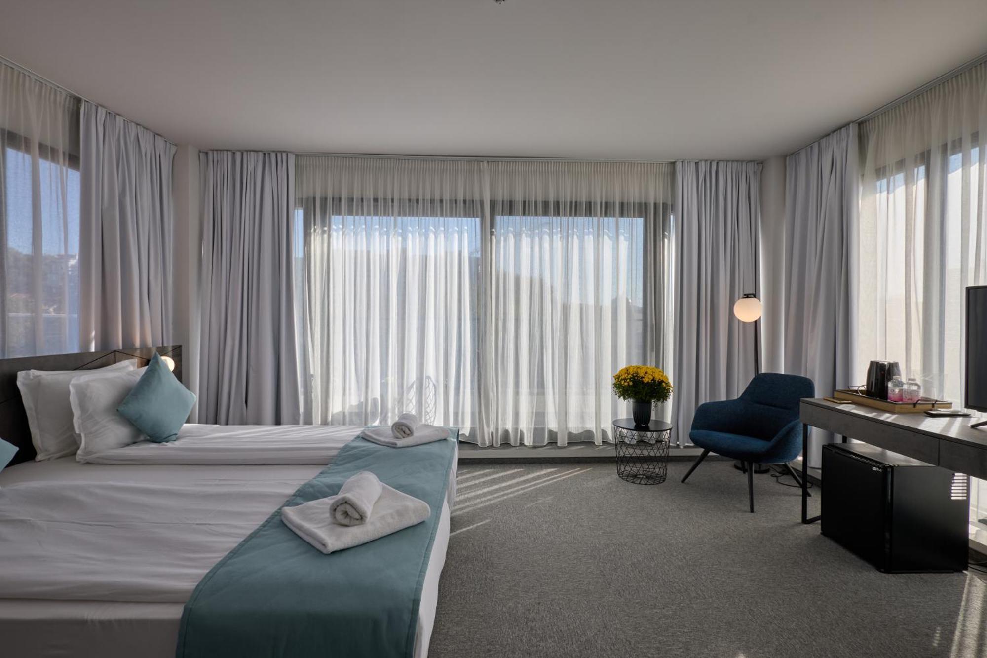 Bizarre Boutique Hotel Varna Ngoại thất bức ảnh