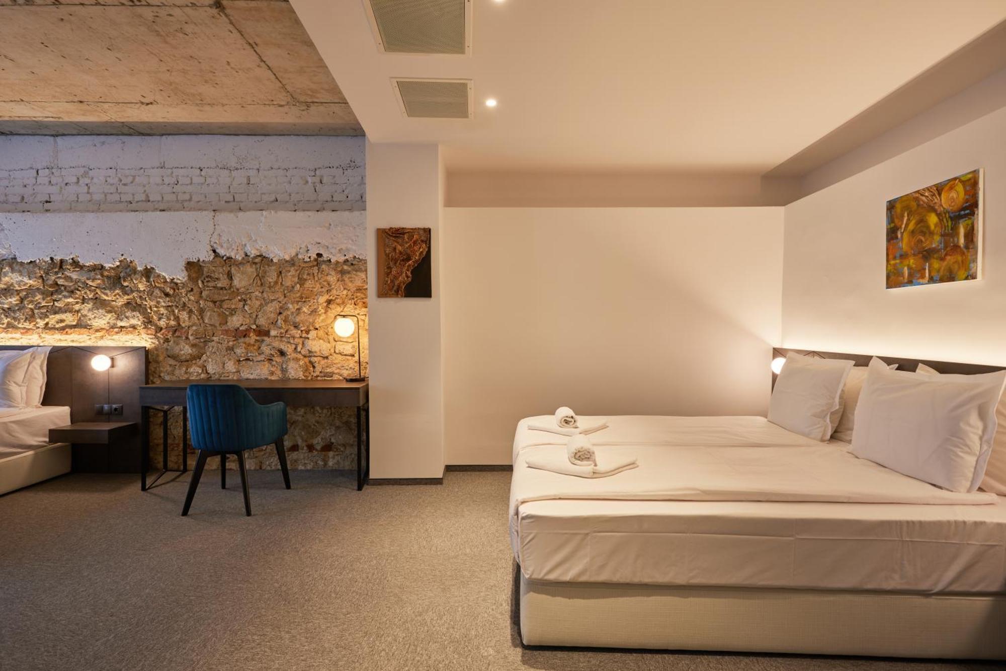 Bizarre Boutique Hotel Varna Ngoại thất bức ảnh