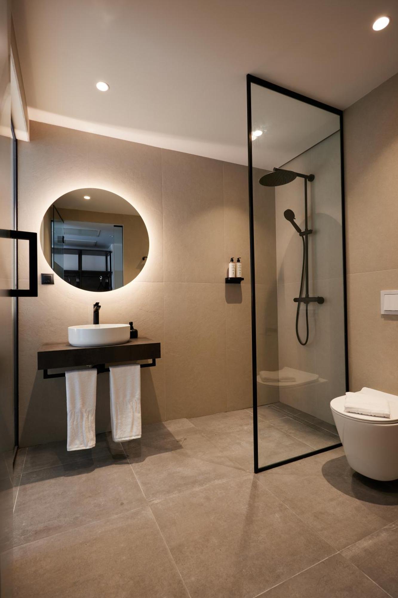 Bizarre Boutique Hotel Varna Ngoại thất bức ảnh