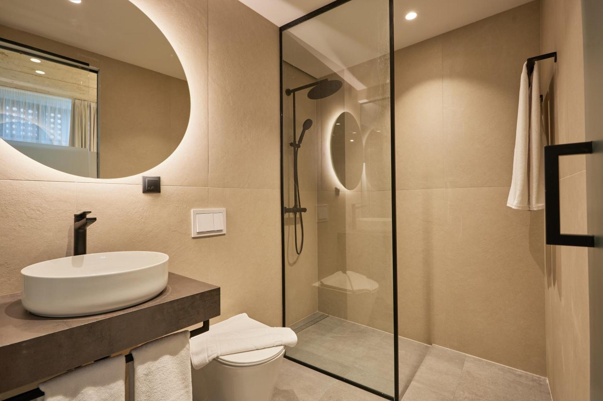 Bizarre Boutique Hotel Varna Ngoại thất bức ảnh