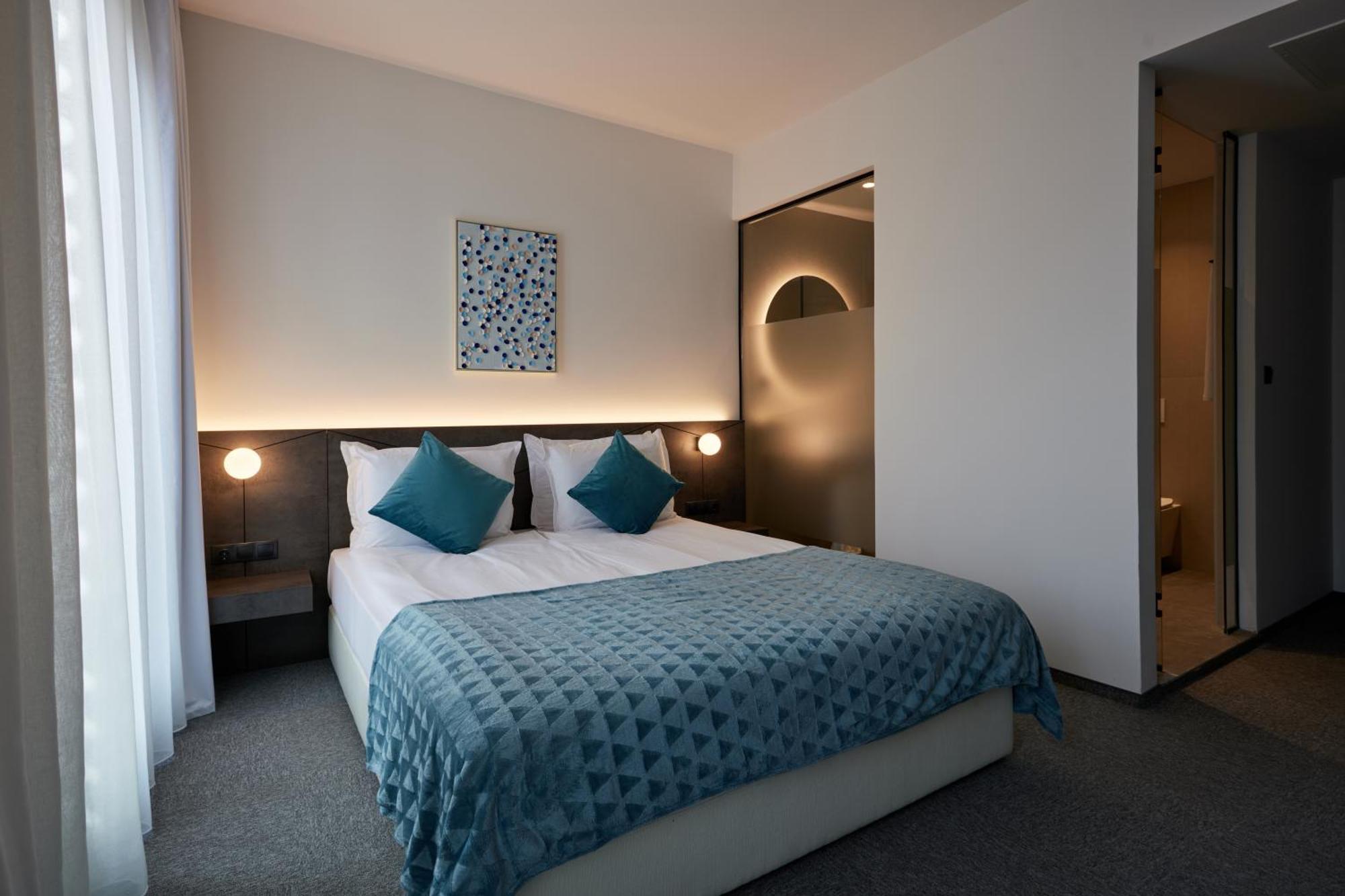 Bizarre Boutique Hotel Varna Ngoại thất bức ảnh