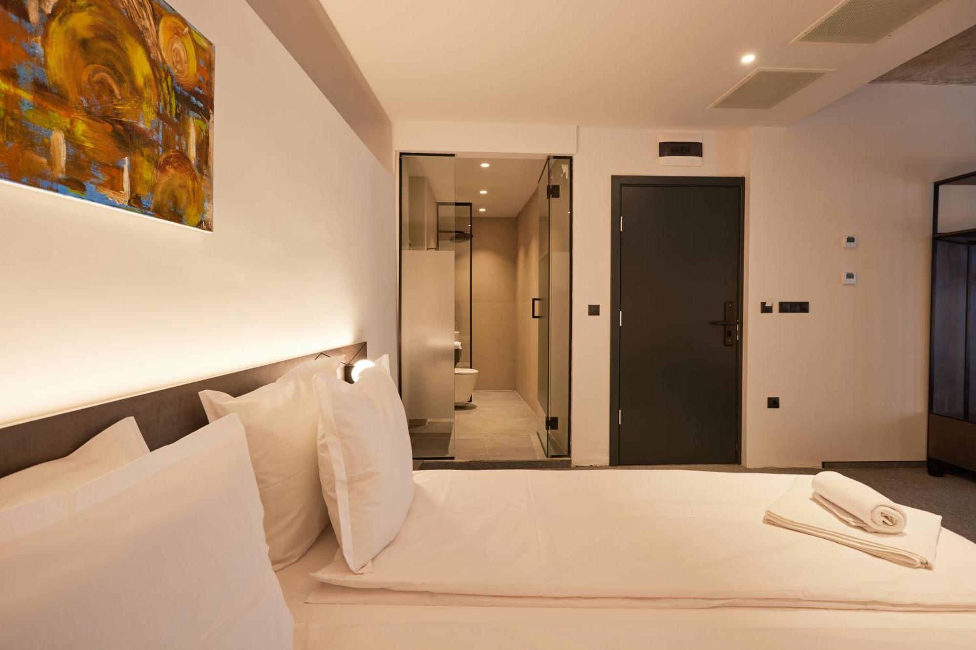 Bizarre Boutique Hotel Varna Ngoại thất bức ảnh